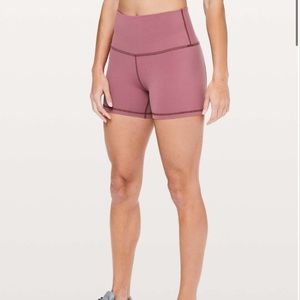 Lululemon Align 4” short Misty Merlot